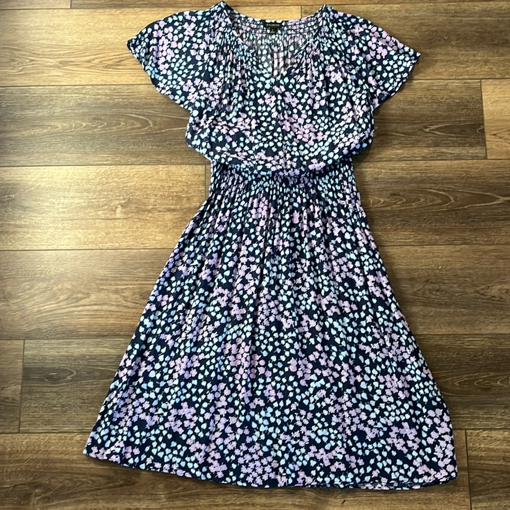 Super cute Talbots Dress Size S 100% viscose